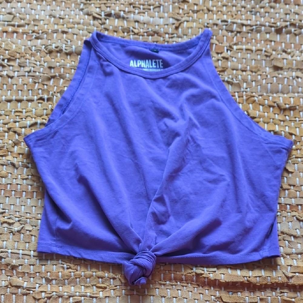 S Alphalete Crop Tank